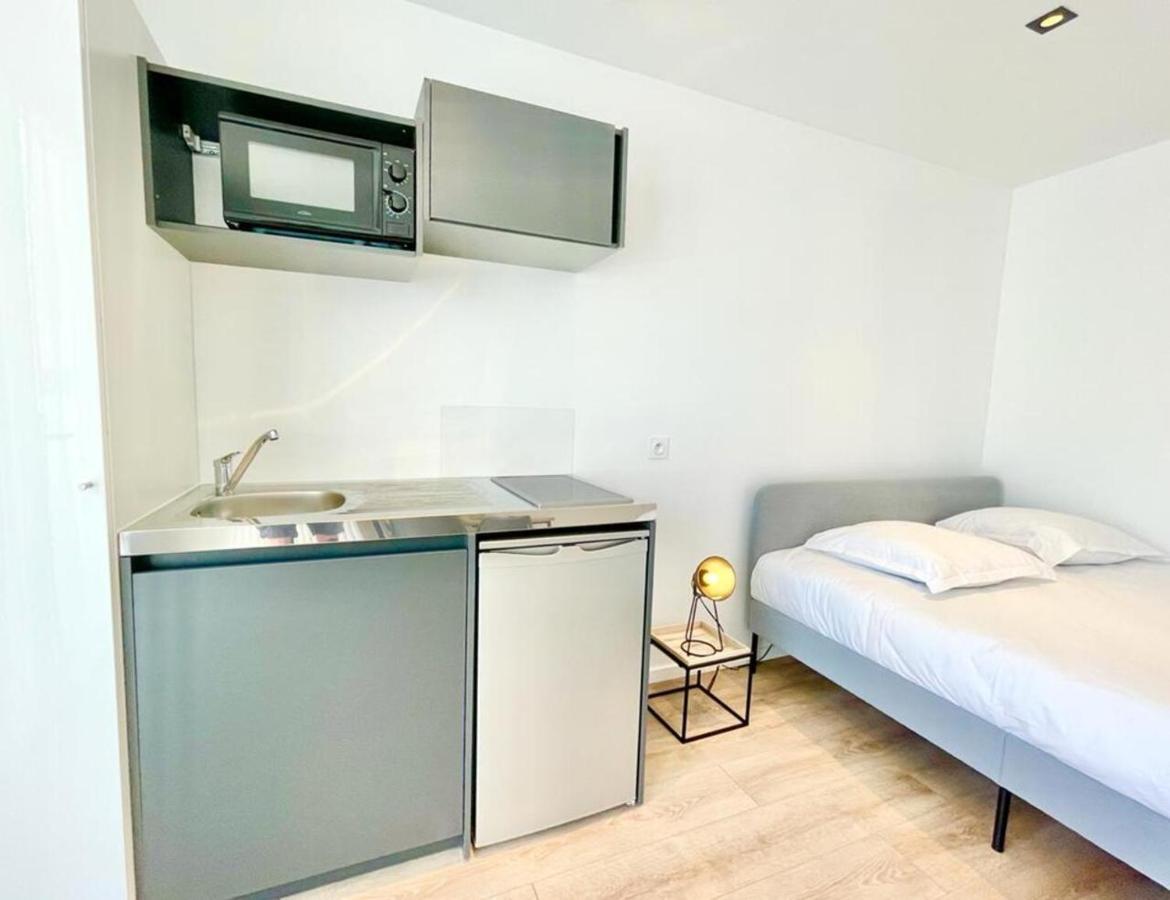 Residence Duguay - Centre Ville - Porte B - Appartements Tout Confort - Neuf - Nouveau Λοριάν Εξωτερικό φωτογραφία