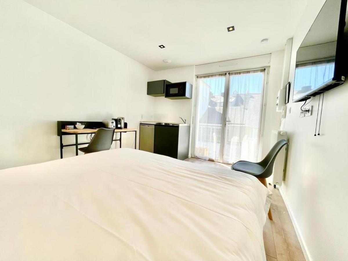 Residence Duguay - Centre Ville - Porte B - Appartements Tout Confort - Neuf - Nouveau Λοριάν Εξωτερικό φωτογραφία