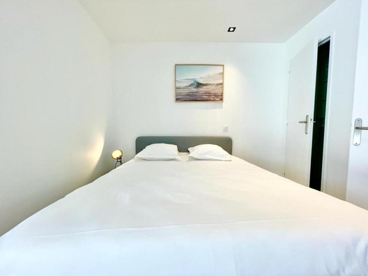 Residence Duguay - Centre Ville - Porte B - Appartements Tout Confort - Neuf - Nouveau Λοριάν Εξωτερικό φωτογραφία